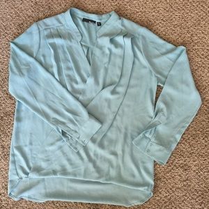 Ro & De Long Sleeve Blouse